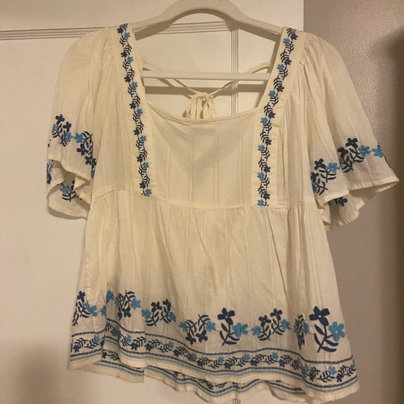Mamma Mia Summer Blouse Old Navy Square Neck Floral Embroidery Blouse Open Back - Picture 4 of 6